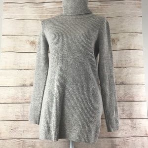 Banana Republic wool blend sweater